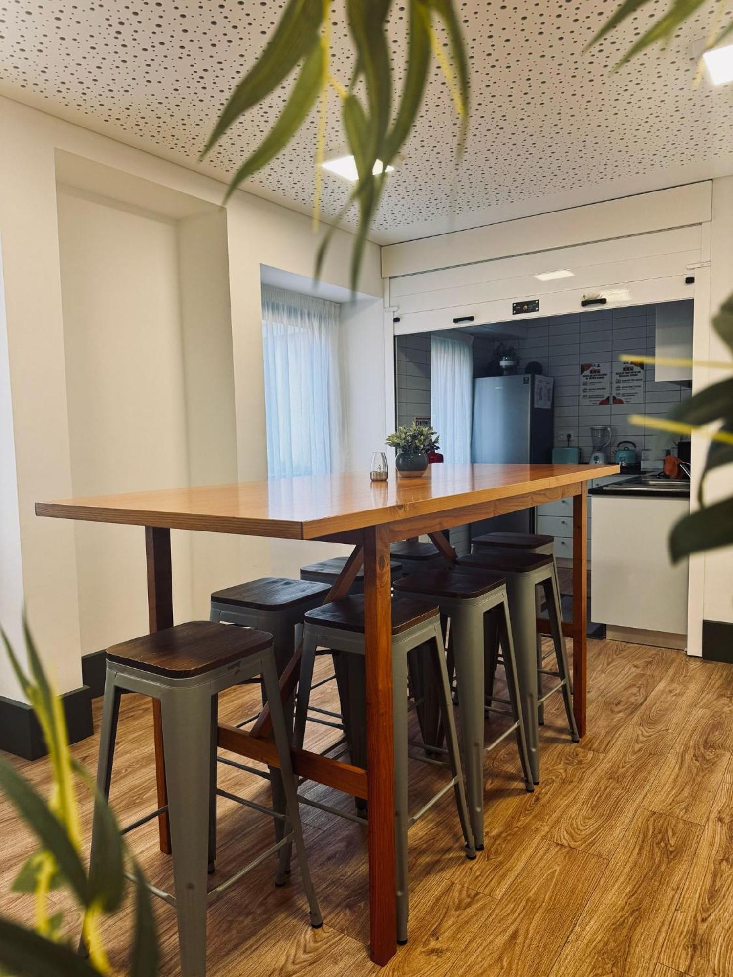 Alianca Cafe & Hostel 英雄港 外观 照片